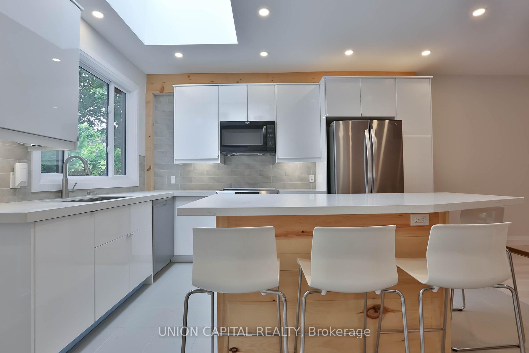 Photo 7 of Unit Main, 56 Ravina Crescent, Toronto, Blake-Jones — HOMEH
