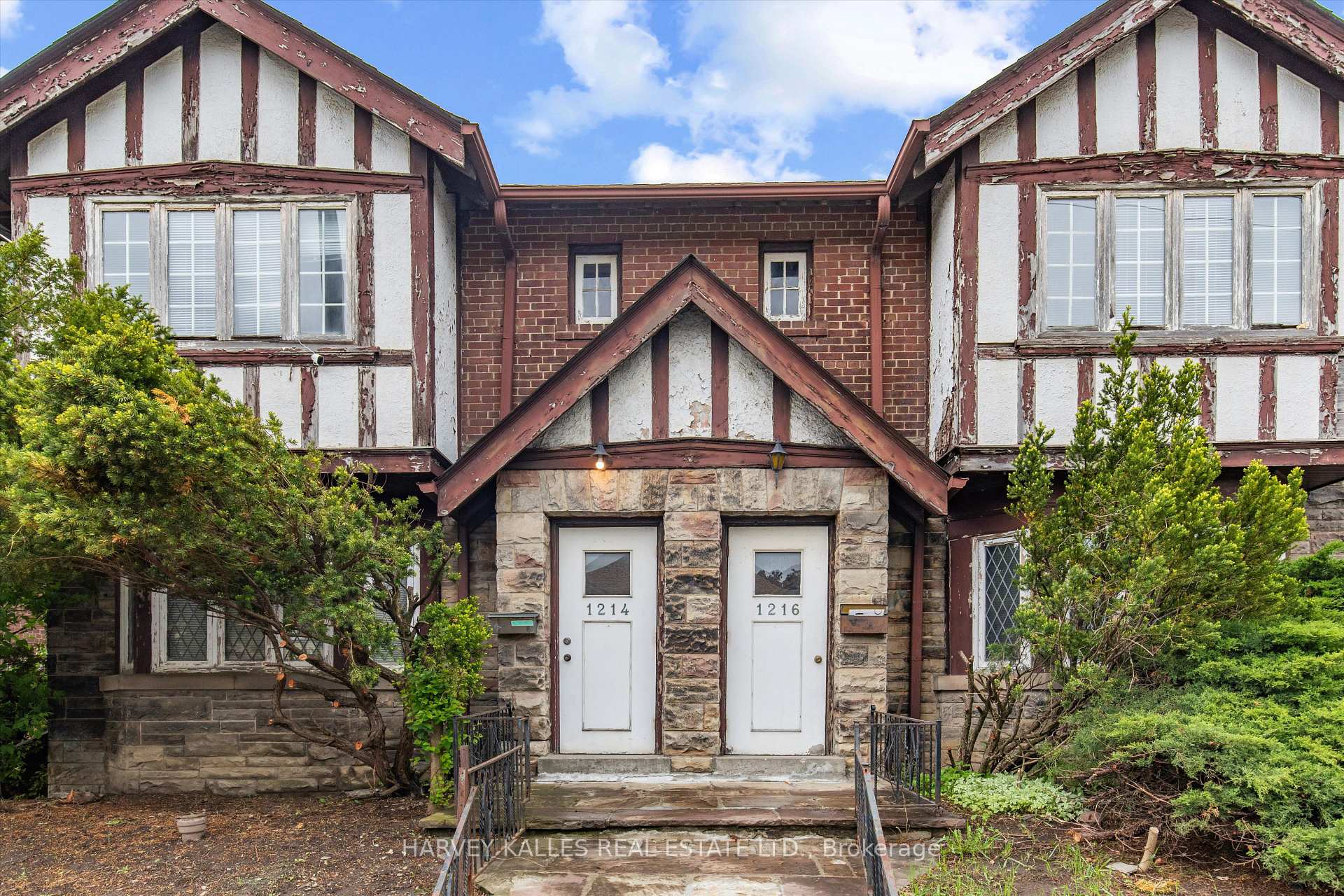 Photo 4 of 1214 & 1216 Avenue Road, Toronto, Lawrence Park South — HOMEH