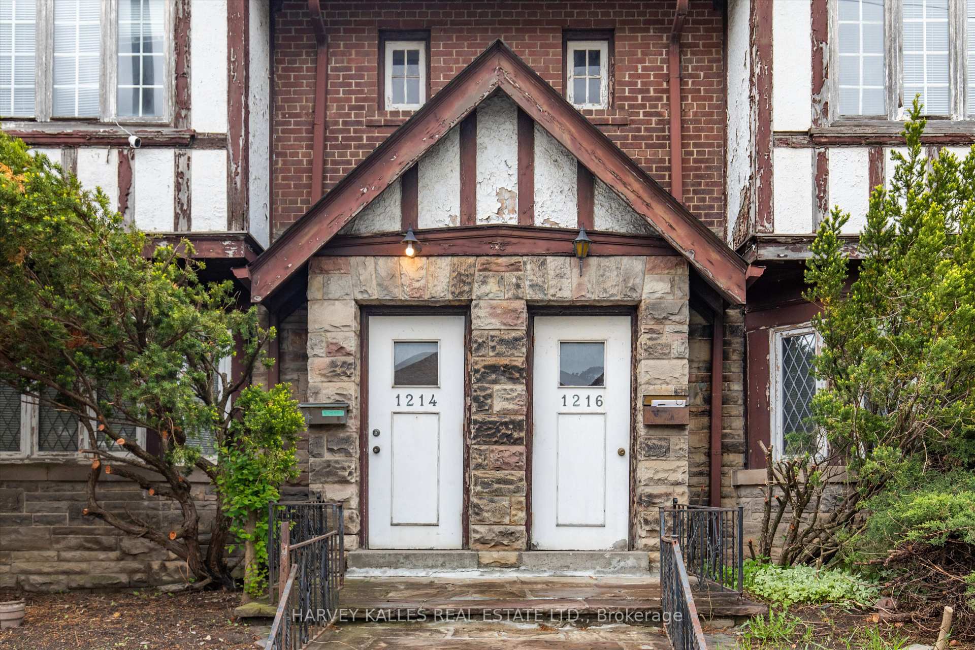 Photo 5 of 1214 & 1216 Avenue Road, Toronto, Lawrence Park South — HOMEH