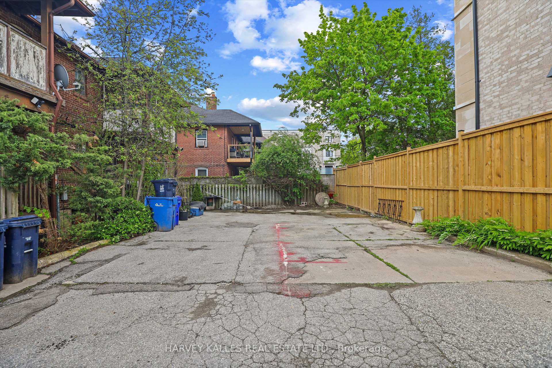 Photo 15 of 1214 & 1216 Avenue Road, Toronto, Lawrence Park South — HOMEH