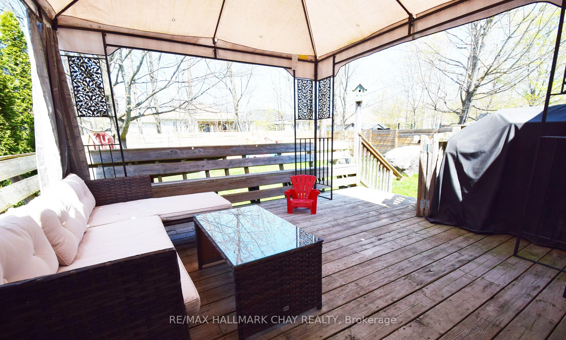 Photo 3 of 68 Anderson Crescent, Tay, Victoria Harbour — HOMEH