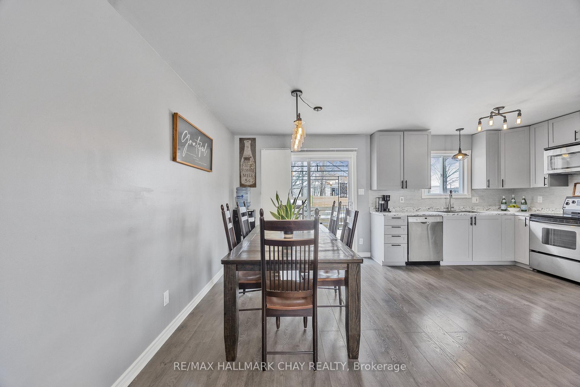 Photo 17 of 68 Anderson Crescent, Tay, Victoria Harbour — HOMEH