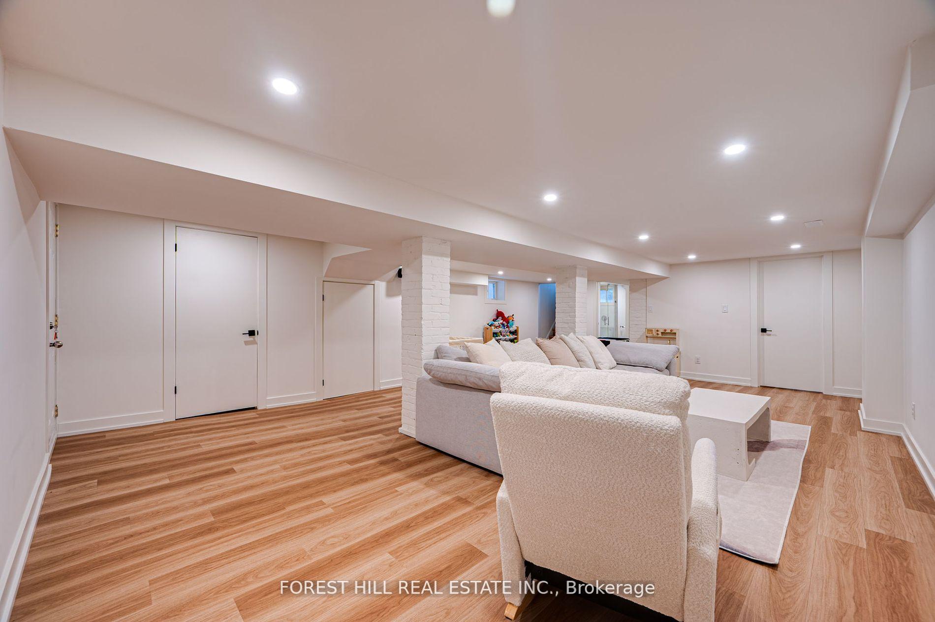 Photo 25 of 295 Strathmore Boulevard, Toronto, Danforth — HOMEH