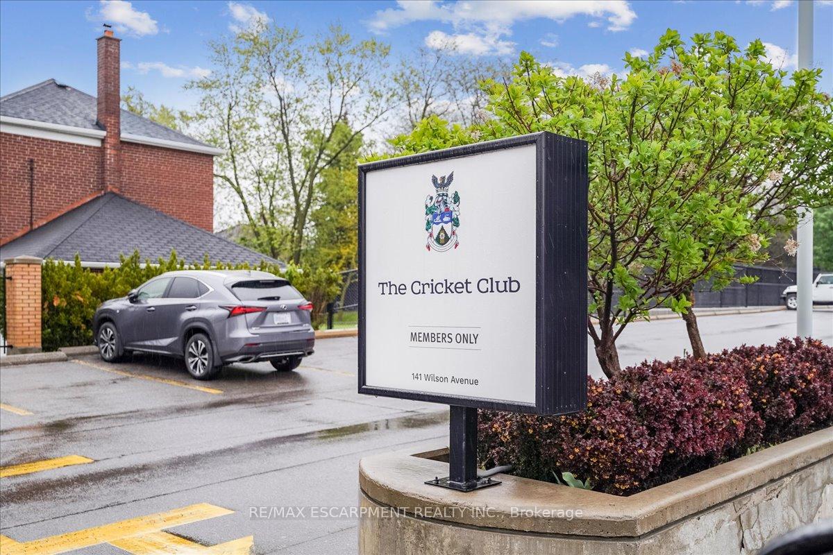 Photo 49 of 34 Joicey Boulevard, Toronto, Bedford Park-Nortown — HOMEH