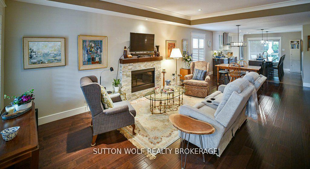 Photo 5 of Unit 2, 295 Mogg Street, Strathroy-Caradoc, SE — HOMEH