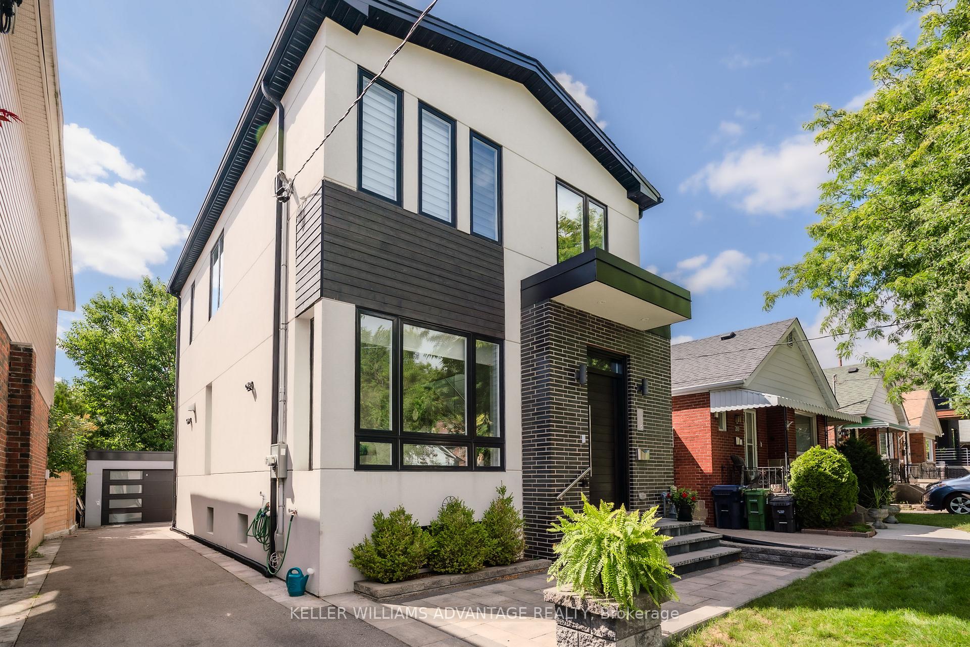 Photo 2 of 18 Mckayfield Road, Toronto, Danforth Village-East York — HOMEH
