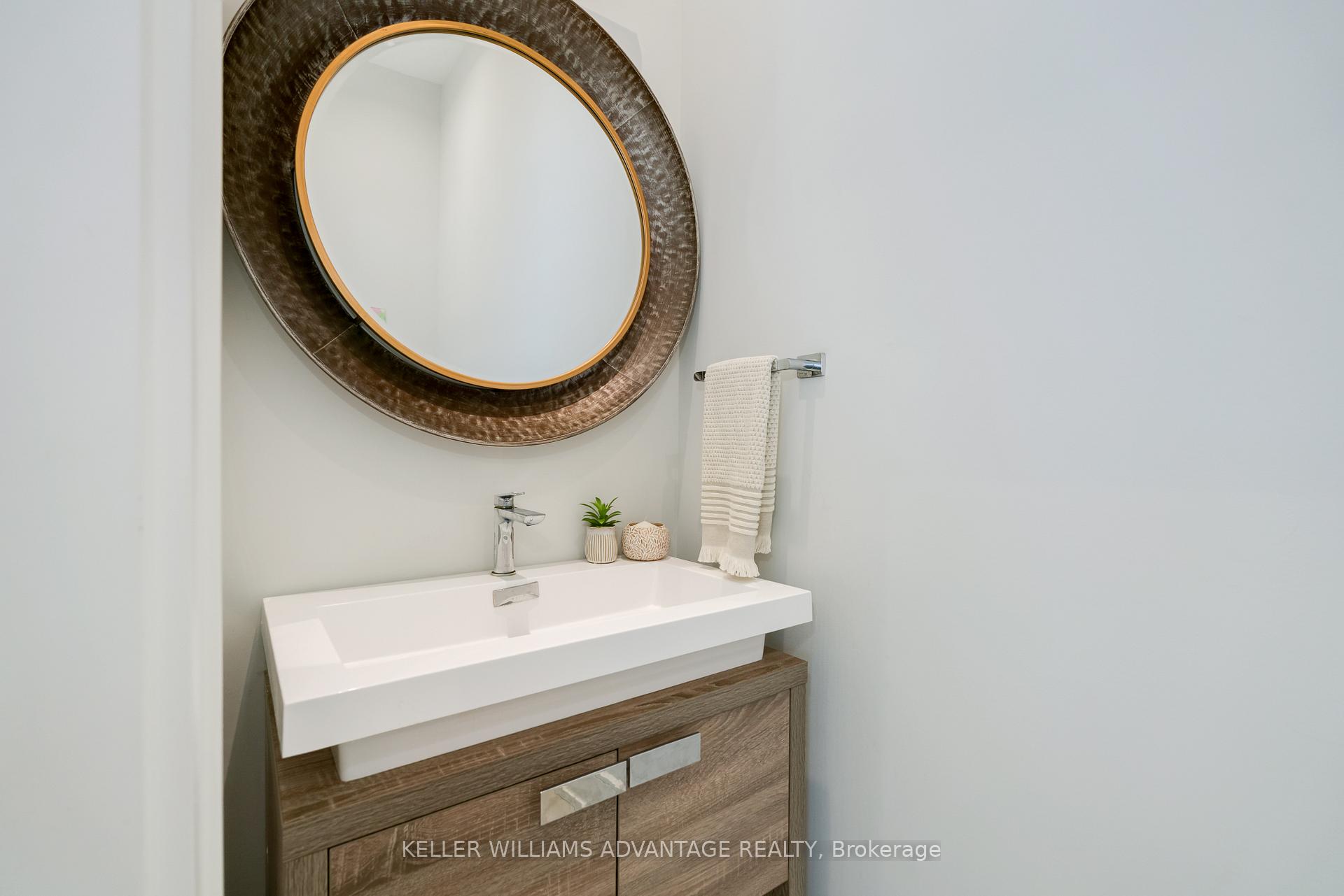 Photo 7 of 18 Mckayfield Road, Toronto, Danforth Village-East York — HOMEH