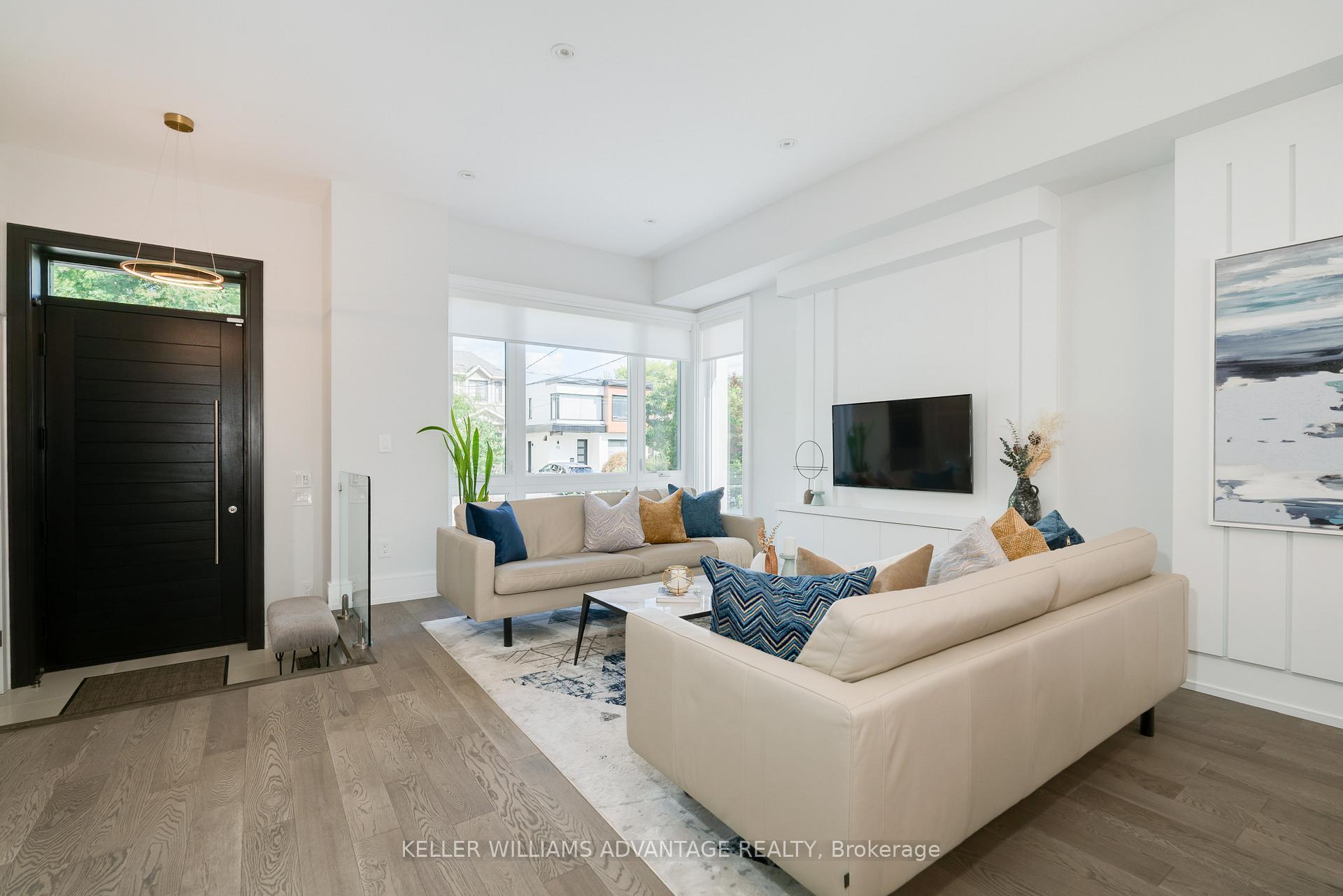 Photo 9 of 18 Mckayfield Road, Toronto, Danforth Village-East York — HOMEH