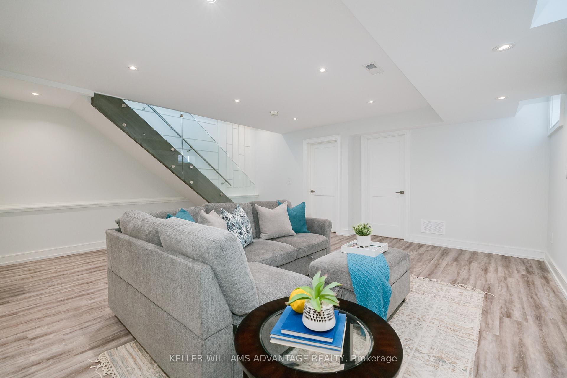 Photo 37 of 18 Mckayfield Road, Toronto, Danforth Village-East York — HOMEH