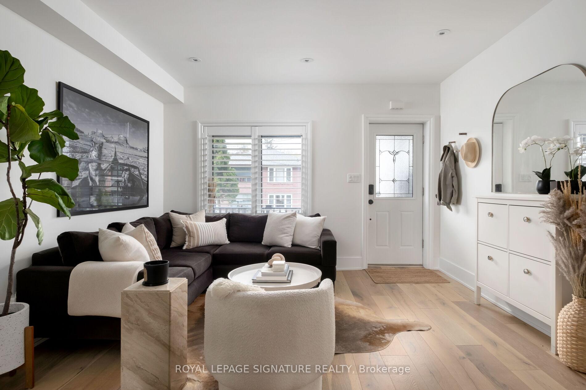 Photo 4 of 445 Ashdale Avenue, Toronto, Greenwood-Coxwell — HOMEH