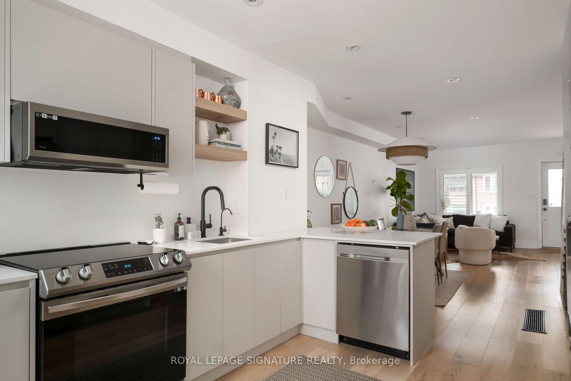 Photo 9 of 445 Ashdale Avenue, Toronto, Greenwood-Coxwell — HOMEH