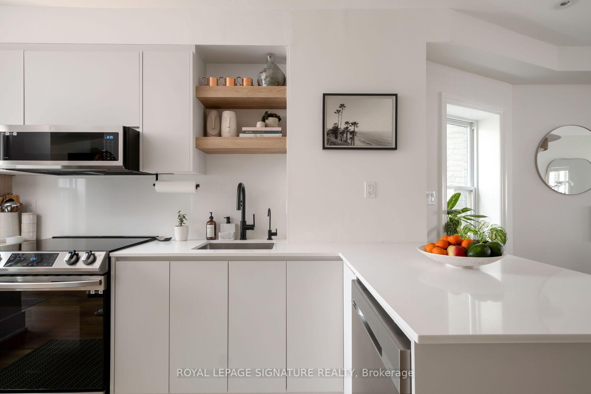 Photo 11 of 445 Ashdale Avenue, Toronto, Greenwood-Coxwell — HOMEH