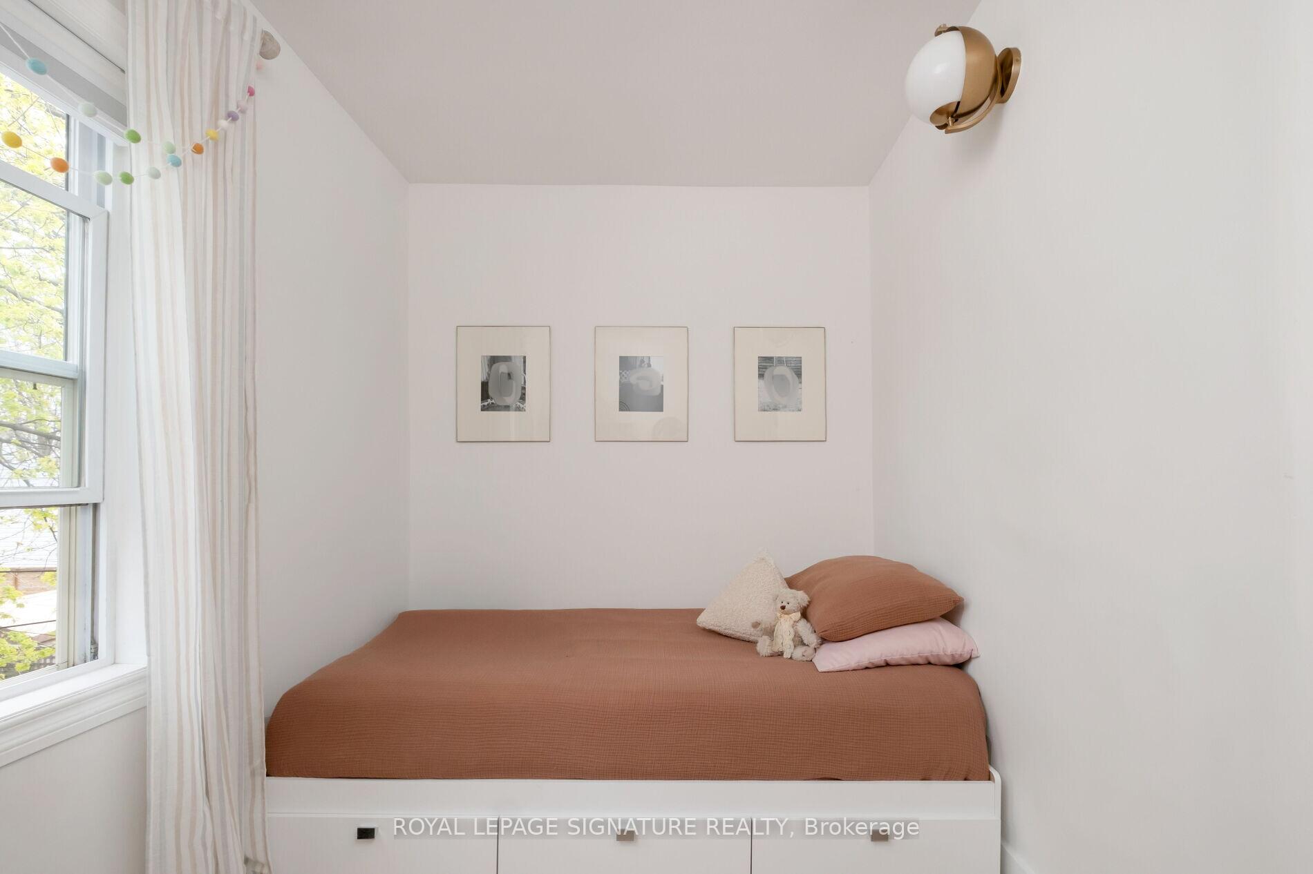 Photo 21 of 445 Ashdale Avenue, Toronto, Greenwood-Coxwell — HOMEH