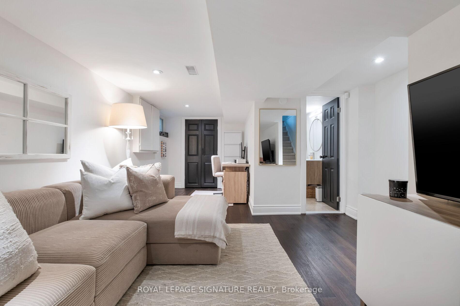 Photo 27 of 445 Ashdale Avenue, Toronto, Greenwood-Coxwell — HOMEH
