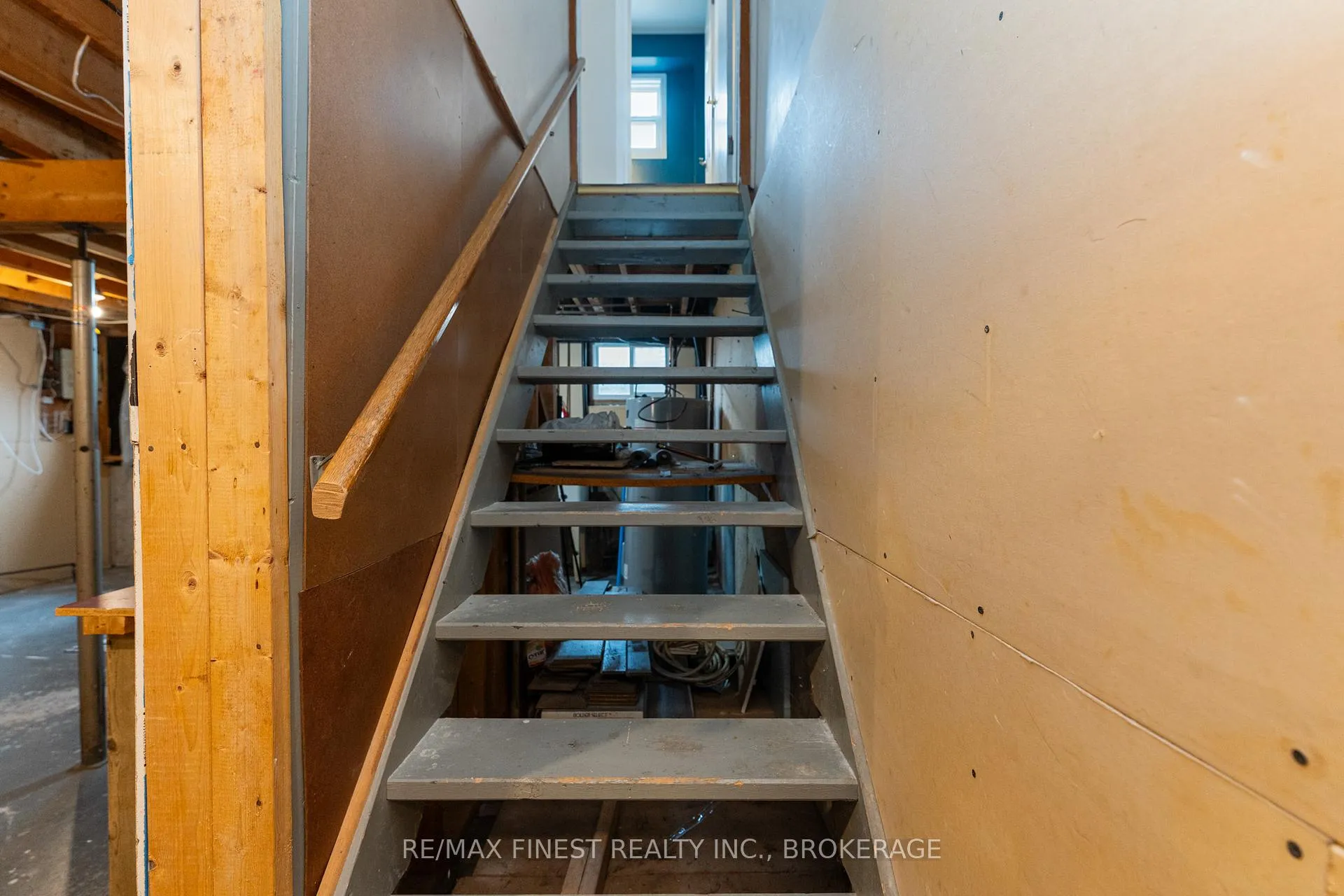 Photo 42 of Unit 72, 2 Rosemund Crescent, Kingston, West of Sir John A. Blvd — HOMEH