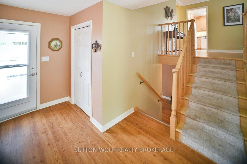 Photo 3 of 234 Riverview Drive, Strathroy-Caradoc, NE — HOMEH