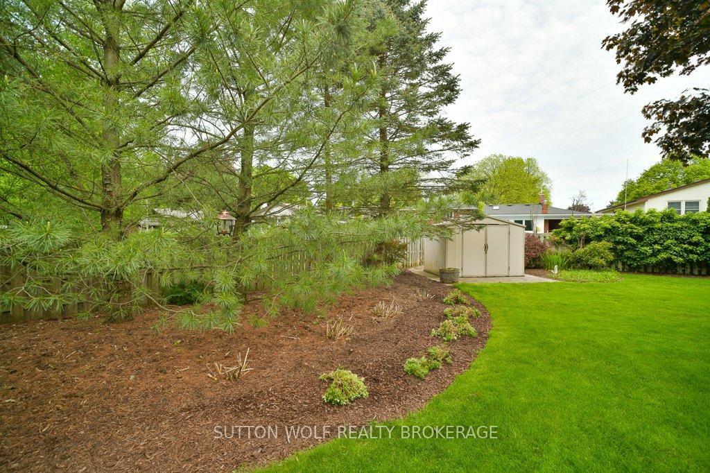 Photo 33 of 234 Riverview Drive, Strathroy-Caradoc, NE — HOMEH