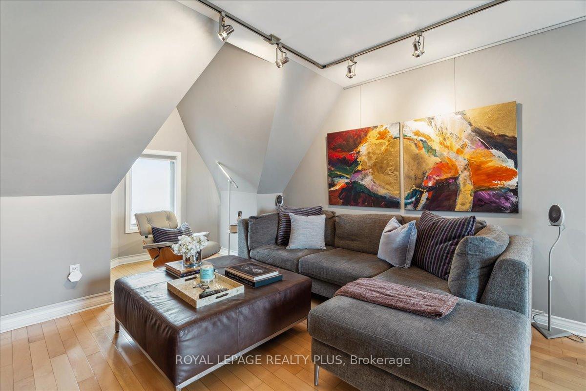 Photo 25 of 138C Euclid Avenue, Toronto, Trinity-Bellwoods — HOMEH