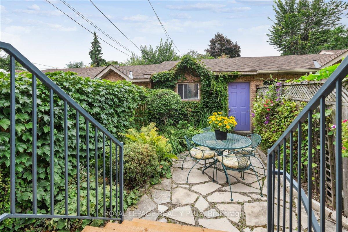 Photo 34 of 138C Euclid Avenue, Toronto, Trinity-Bellwoods — HOMEH