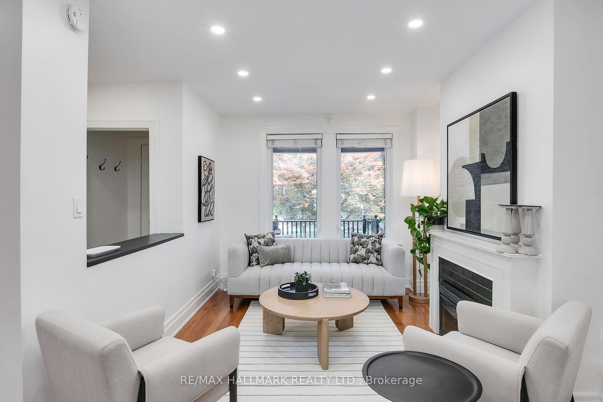 Photo 5 of 144 Langford Avenue, Toronto, Danforth — HOMEH