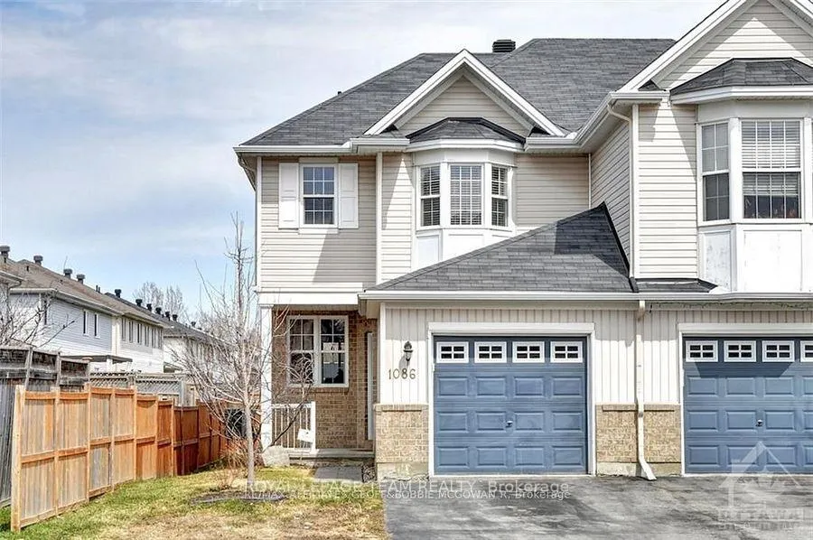 Photo 1 of 1086 Marconi Avenue, Ottawa, Kanata - Morgan's Grant/South March — HOMEH