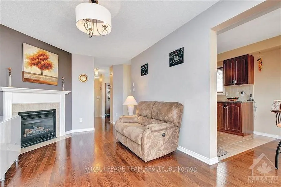 Photo 7 of 1086 Marconi Avenue, Ottawa, Kanata - Morgan's Grant/South March — HOMEH