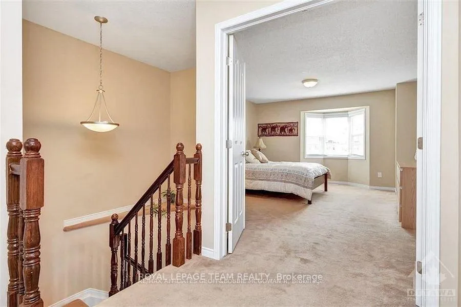 Photo 15 of 1086 Marconi Avenue, Ottawa, Kanata - Morgan's Grant/South March — HOMEH