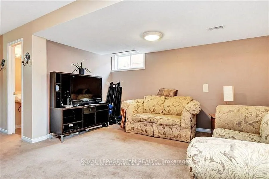 Photo 24 of 1086 Marconi Avenue, Ottawa, Kanata - Morgan's Grant/South March — HOMEH