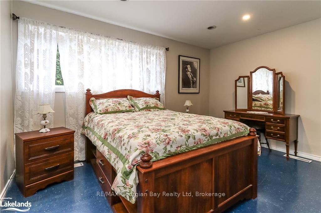 Photo 20 of 392 William Street, Tay, Victoria Harbour — HOMEH