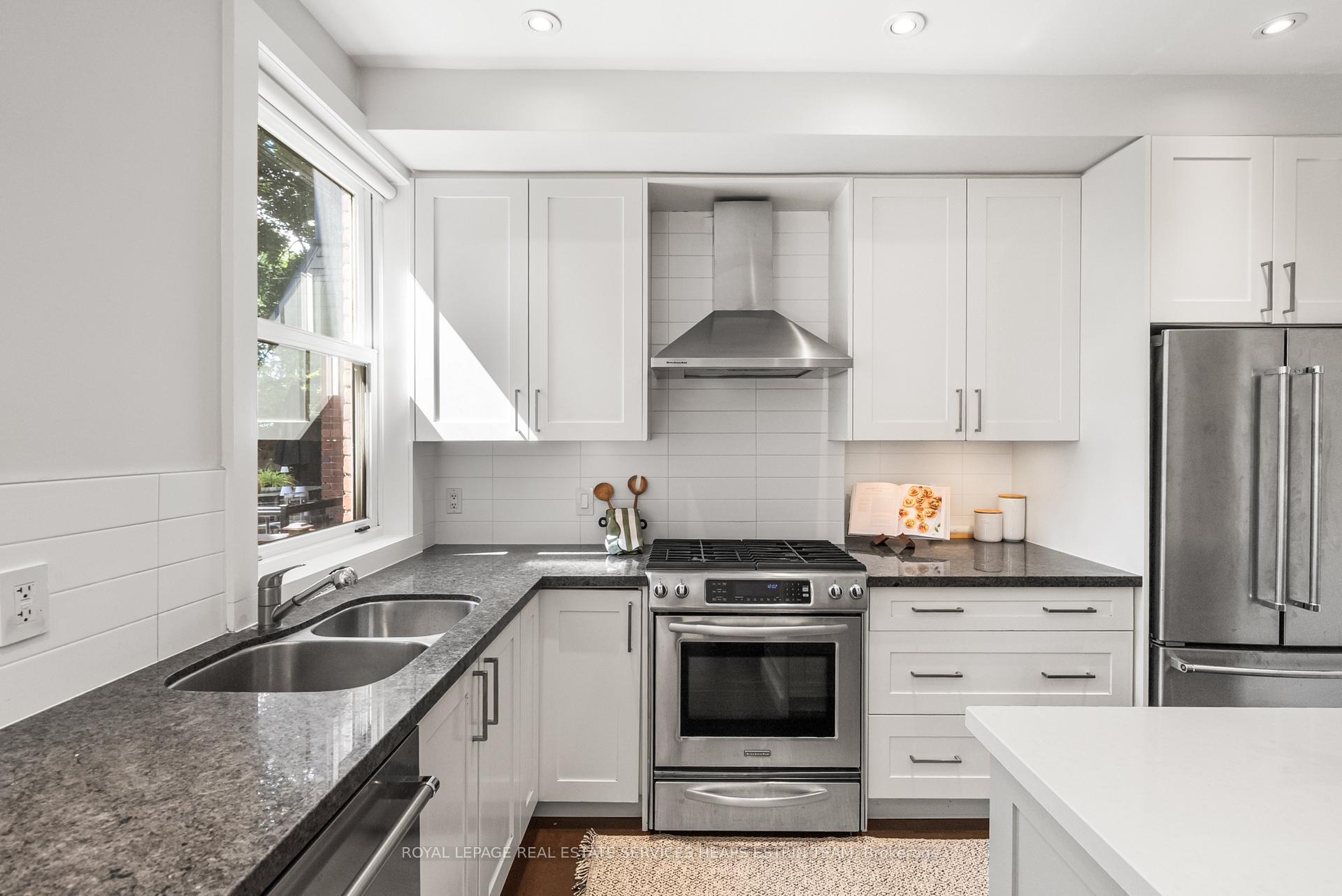Photo 15 of 3 Hurndale Avenue, Toronto, Playter Estates-Danforth — HOMEH