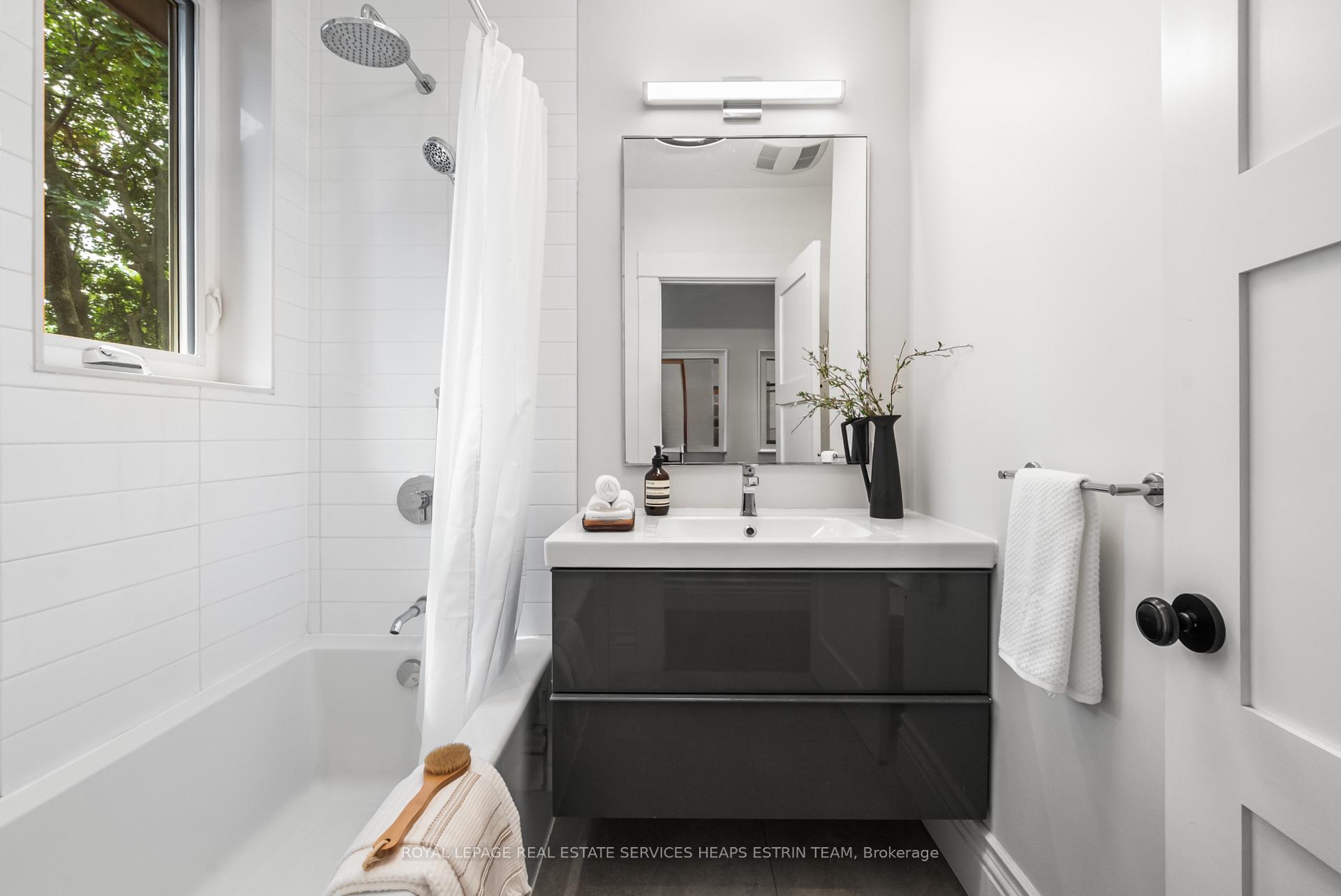 Photo 30 of 3 Hurndale Avenue, Toronto, Playter Estates-Danforth — HOMEH