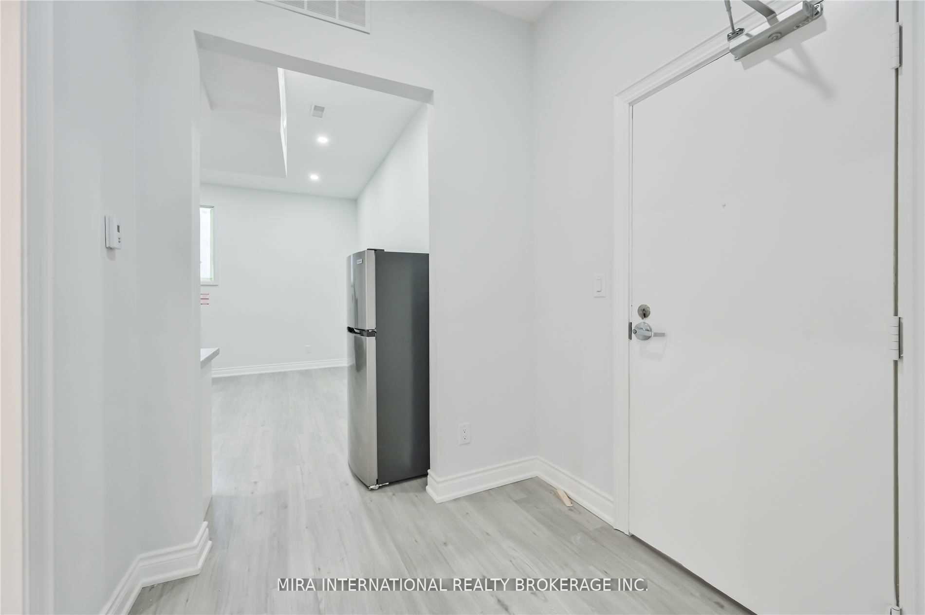 Photo 2 of Unit 101, 414 Dundas Street E, Toronto, Moss Park — HOMEH