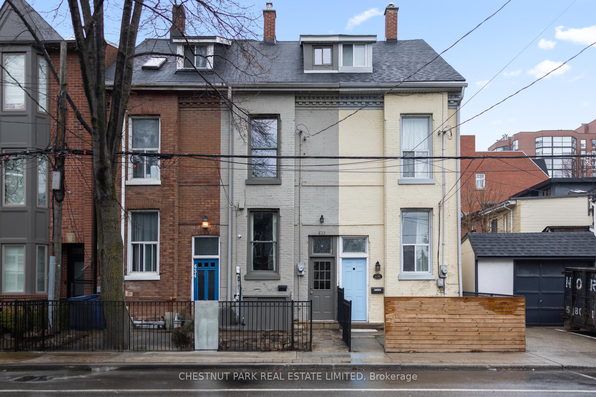 Photo 2 of 632 Wellington Street W, Toronto, Niagara — HOMEH