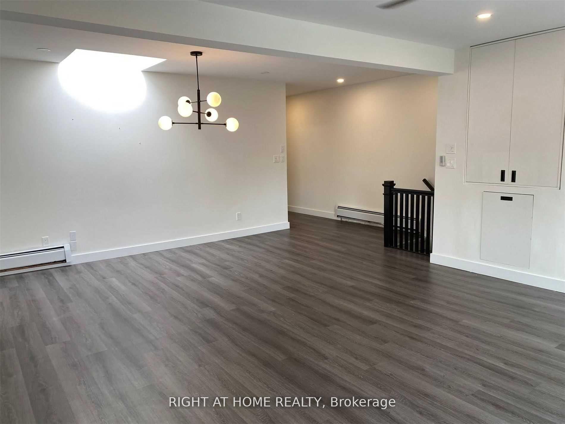 Photo 4 of Unit A, 2596 Yonge Street, Toronto, Lawrence Park South — HOMEH
