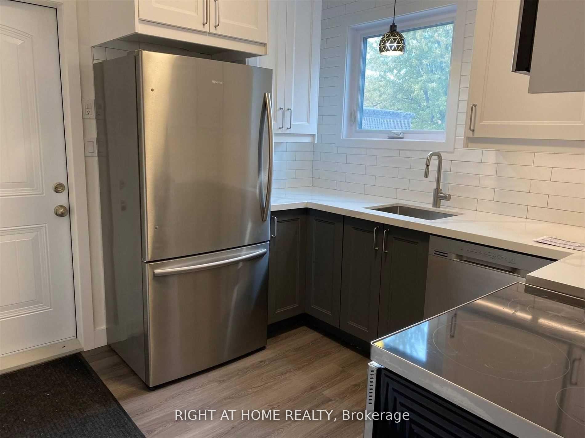 Photo 14 of Unit A, 2596 Yonge Street, Toronto, Lawrence Park South — HOMEH