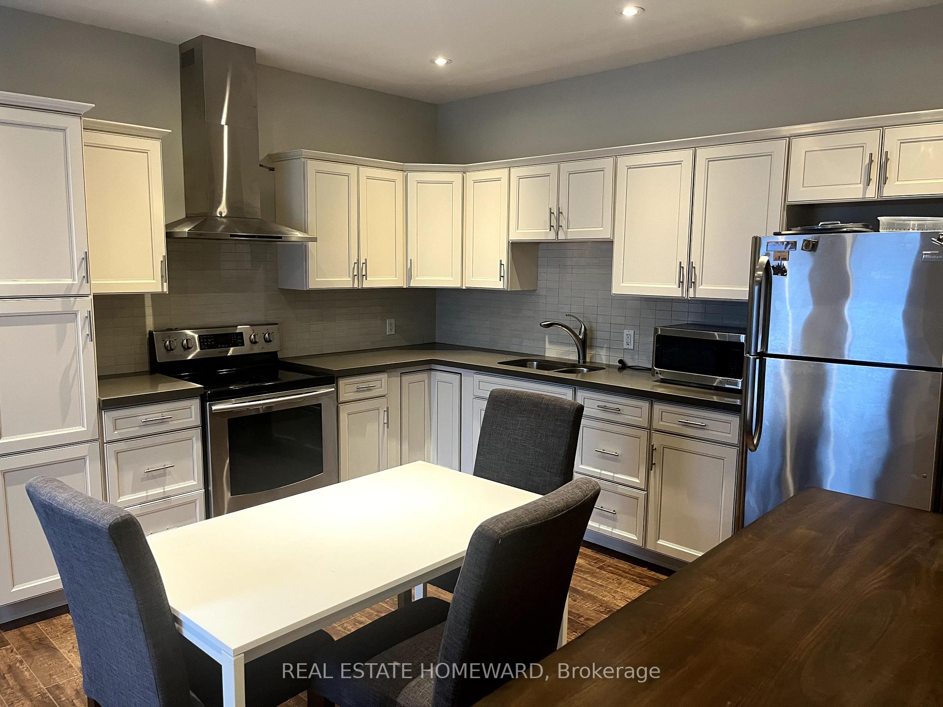 Photo 5 of 69 Roosevelt Road, Toronto, Danforth Village-East York — HOMEH