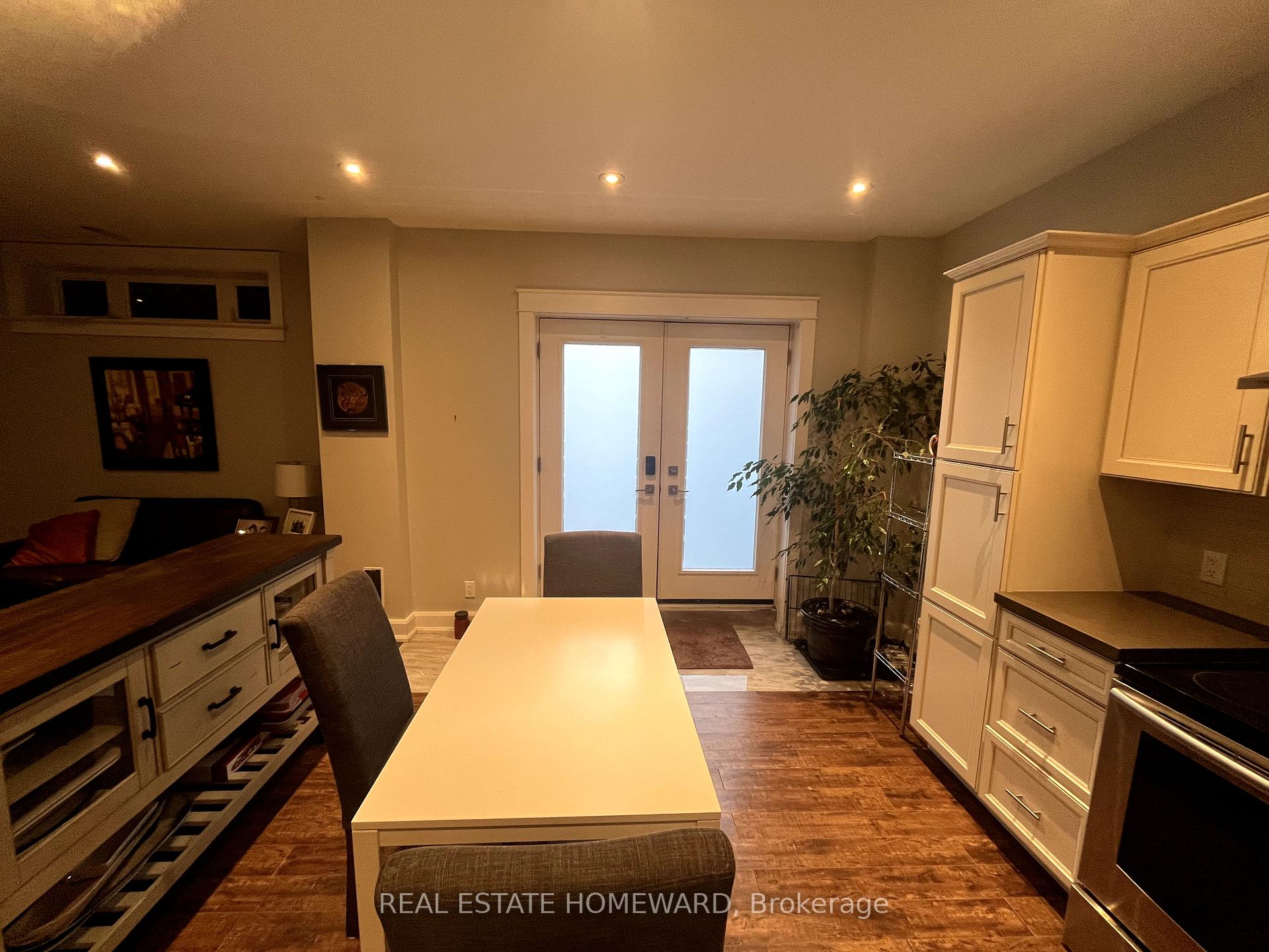 Photo 6 of 69 Roosevelt Road, Toronto, Danforth Village-East York — HOMEH