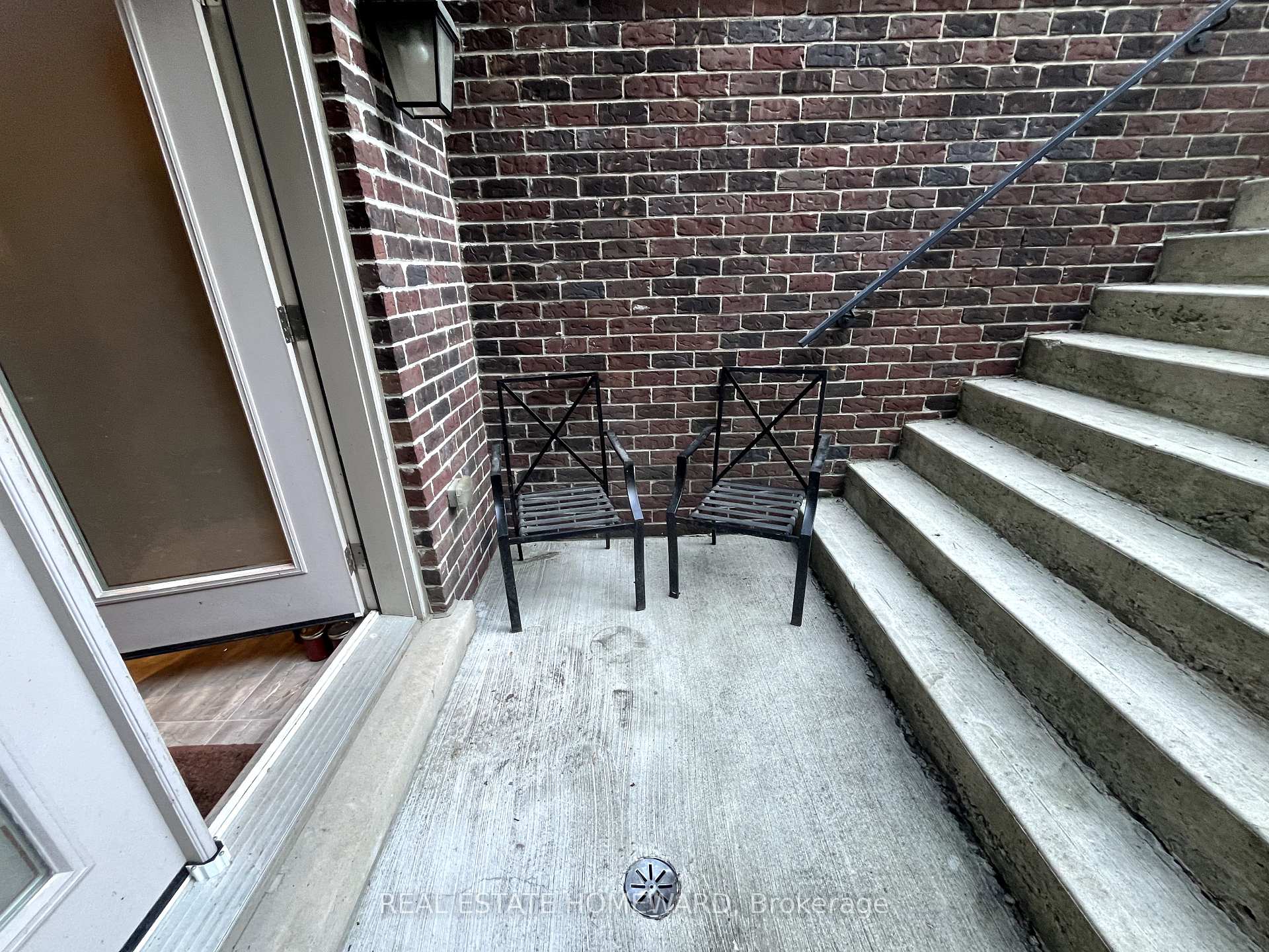 Photo 14 of 69 Roosevelt Road, Toronto, Danforth Village-East York — HOMEH