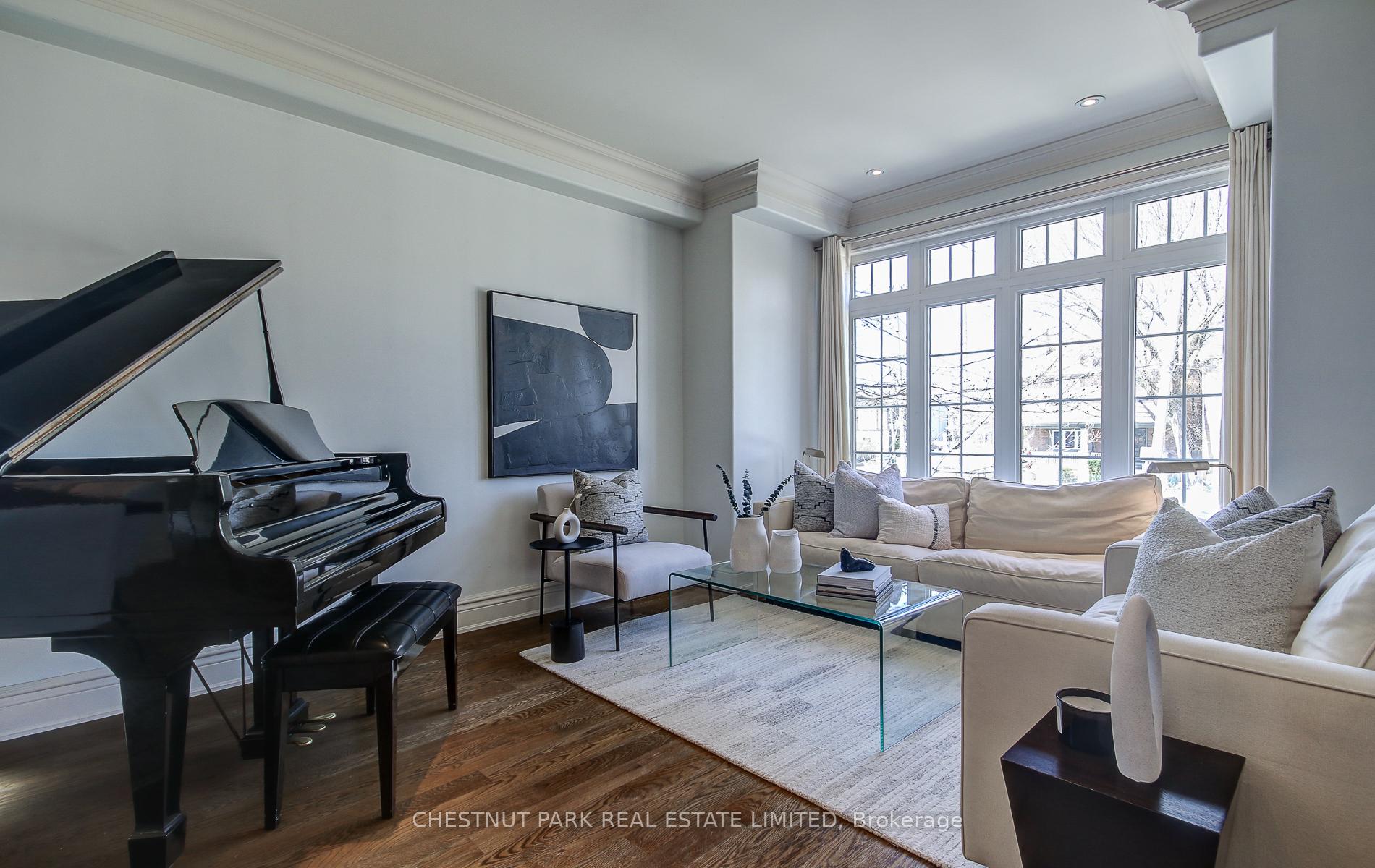 Photo 4 of 249 Sheldrake Boulevard, Toronto, Lawrence Park South — HOMEH