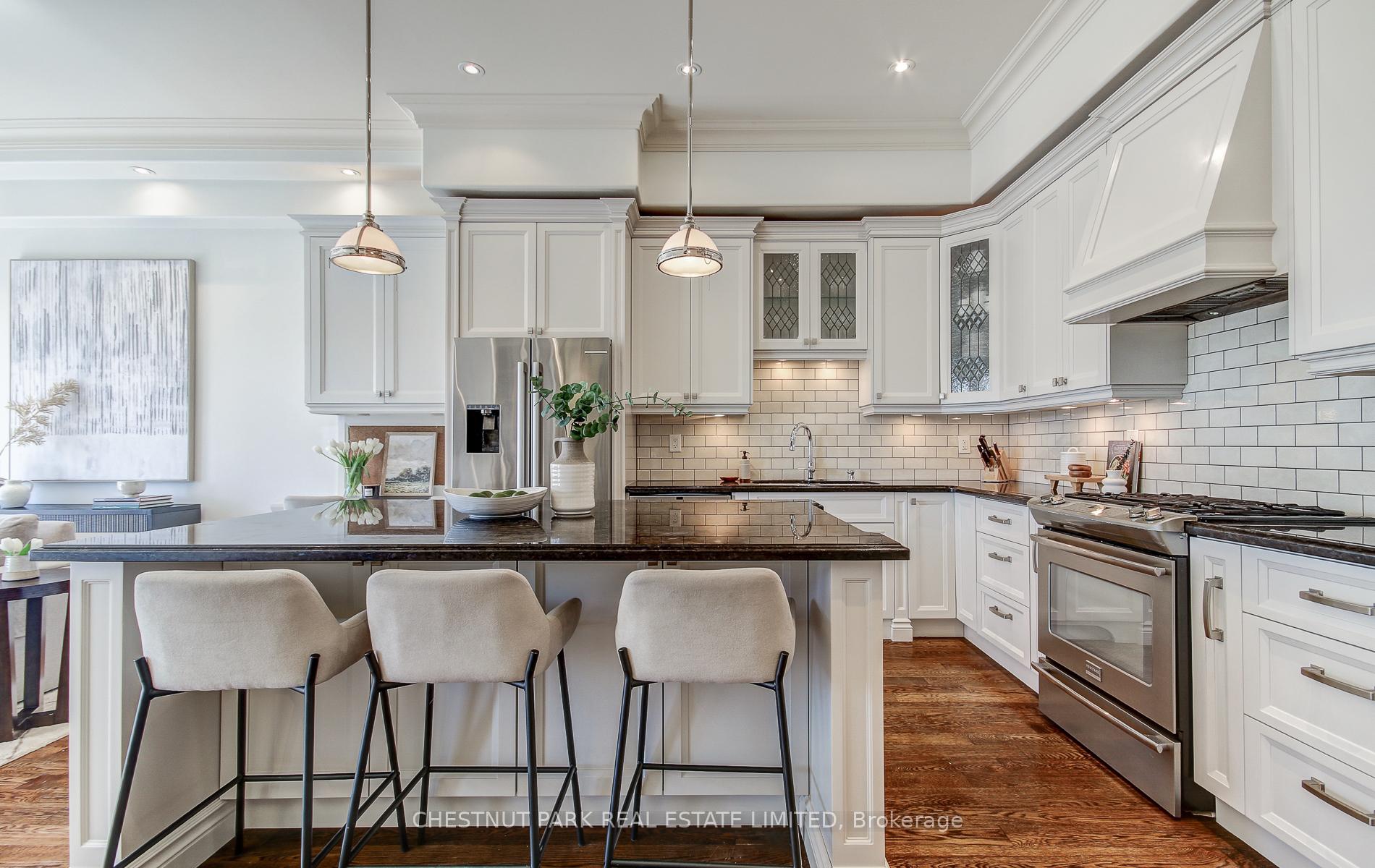 Photo 12 of 249 Sheldrake Boulevard, Toronto, Lawrence Park South — HOMEH