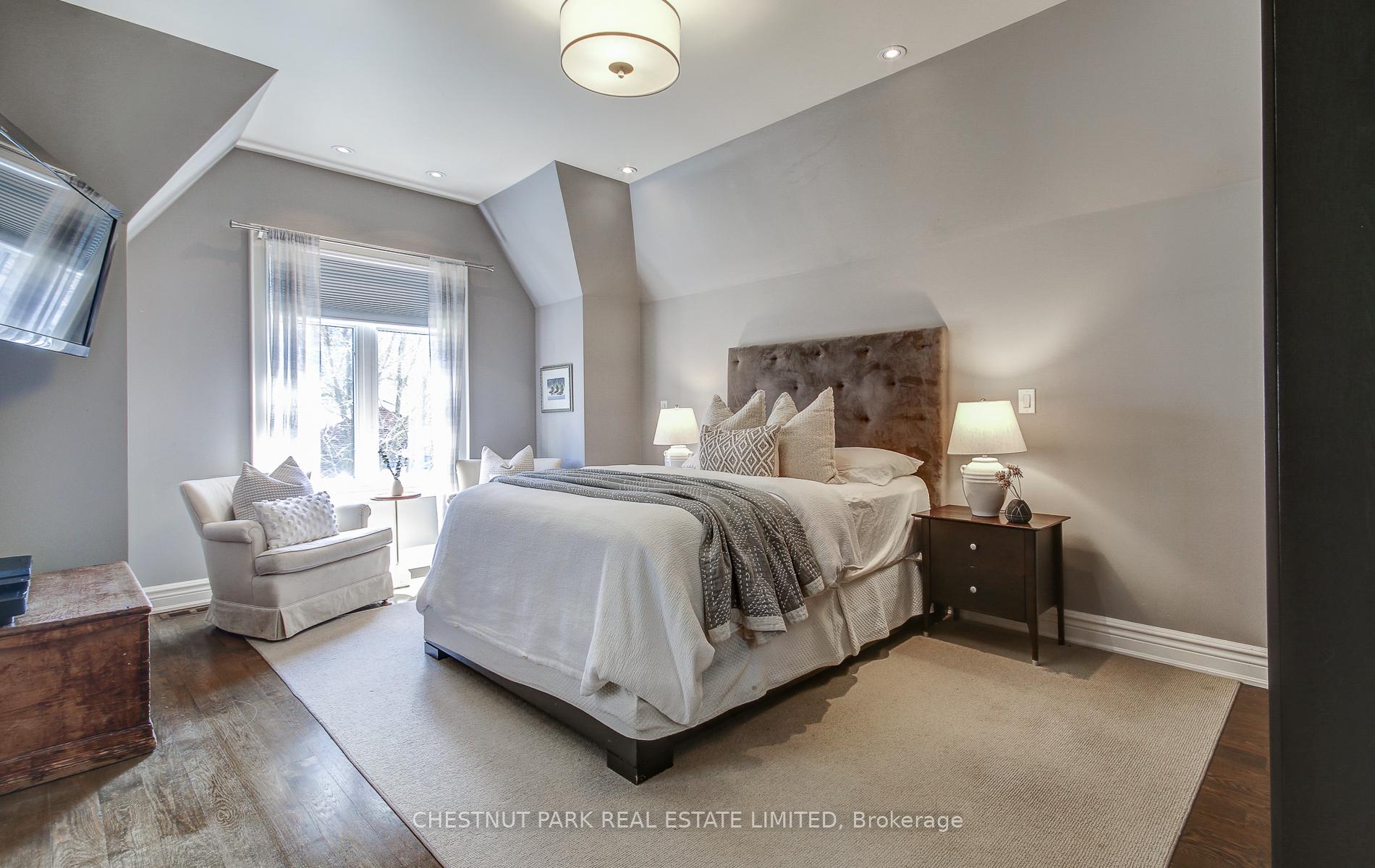 Photo 28 of 249 Sheldrake Boulevard, Toronto, Lawrence Park South — HOMEH