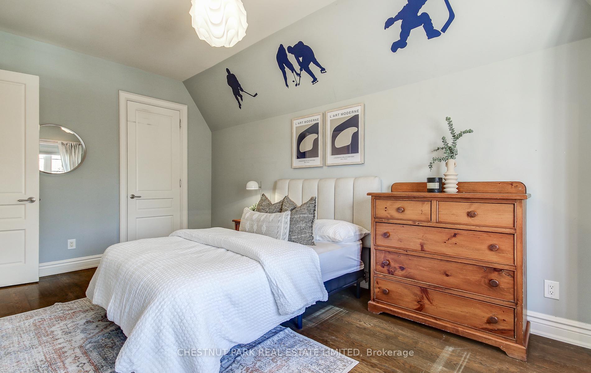 Photo 35 of 249 Sheldrake Boulevard, Toronto, Lawrence Park South — HOMEH