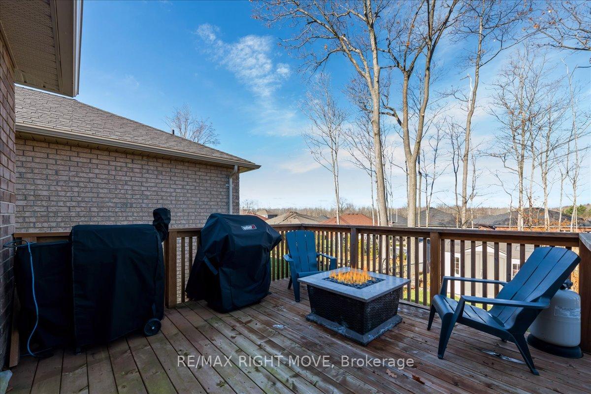 Photo 19 of 26 Hunter Avenue, Tay, Victoria Harbour — HOMEH