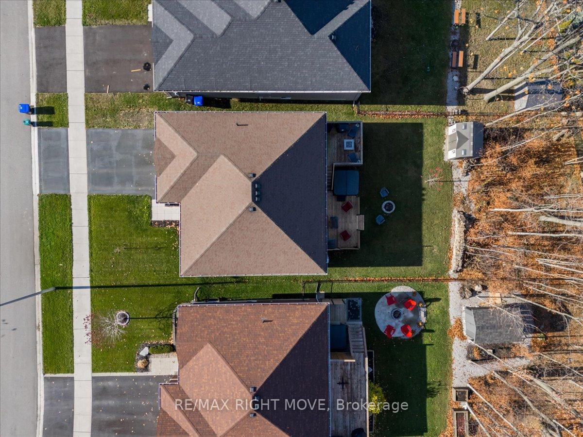 Photo 28 of 26 Hunter Avenue, Tay, Victoria Harbour — HOMEH