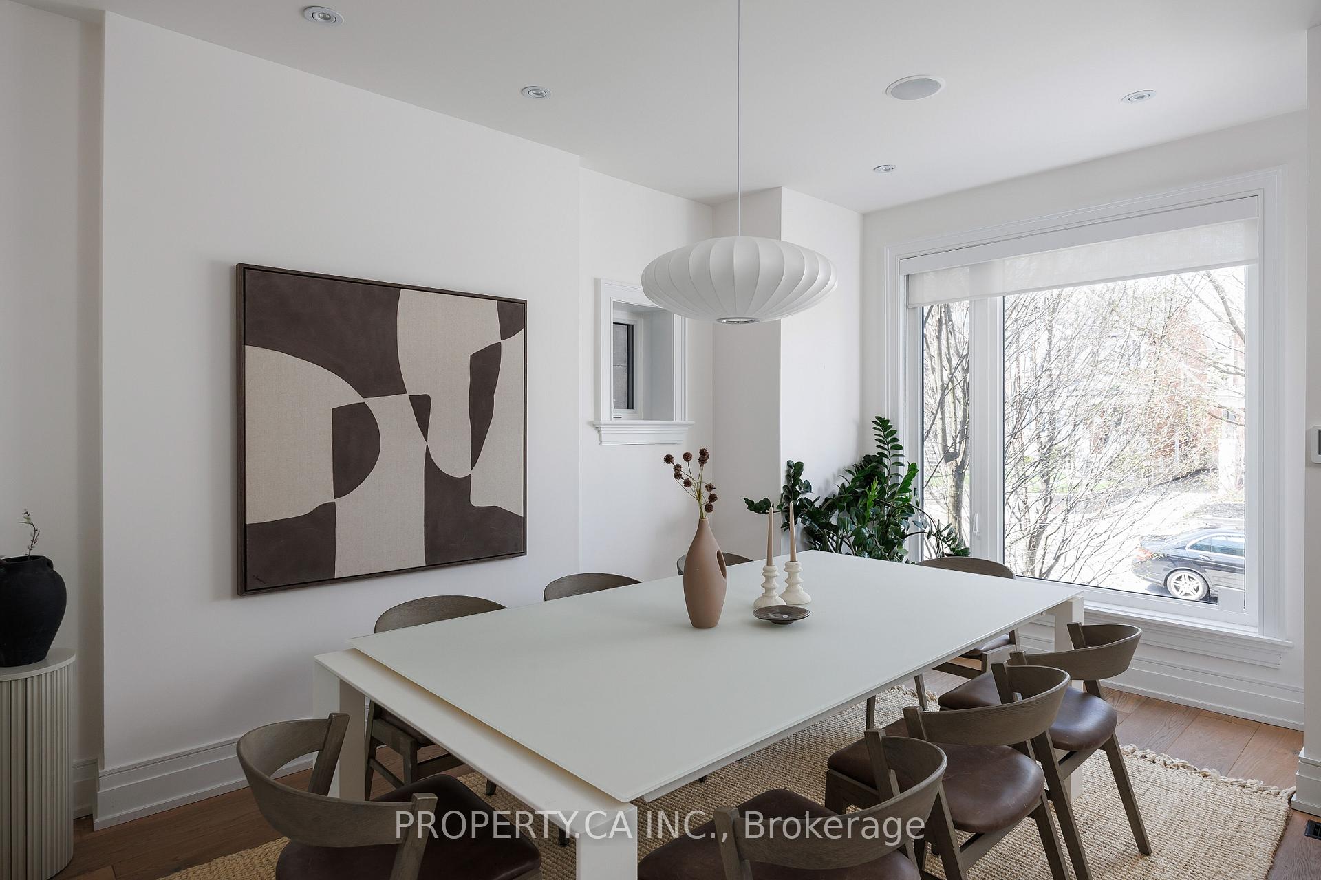 Photo 4 of 129 Fairlawn Avenue, Toronto, Lawrence Park North — HOMEH