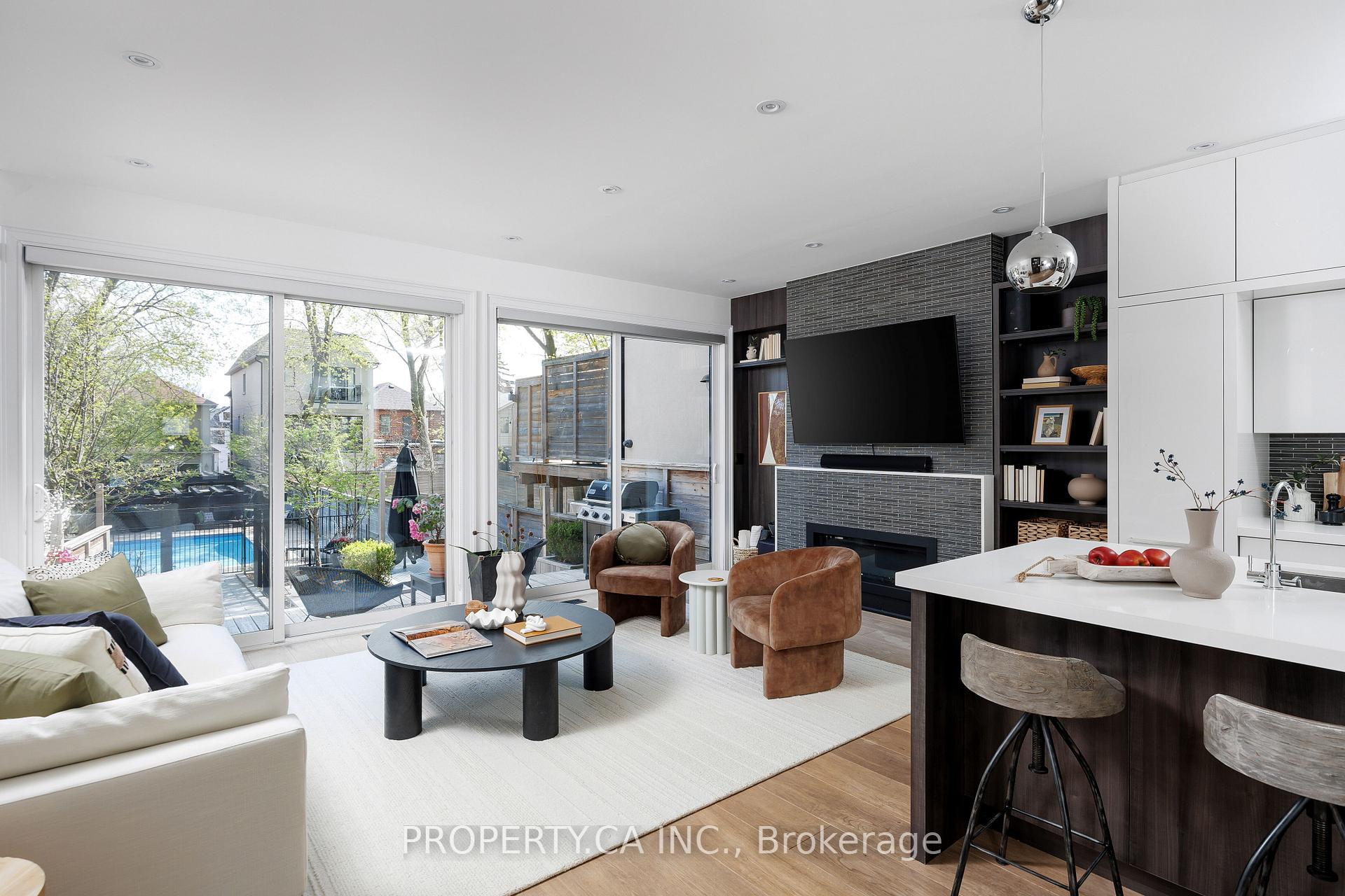 Photo 6 of 129 Fairlawn Avenue, Toronto, Lawrence Park North — HOMEH