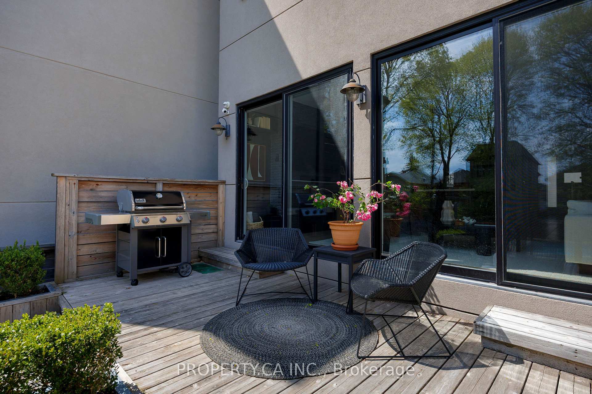 Photo 33 of 129 Fairlawn Avenue, Toronto, Lawrence Park North — HOMEH