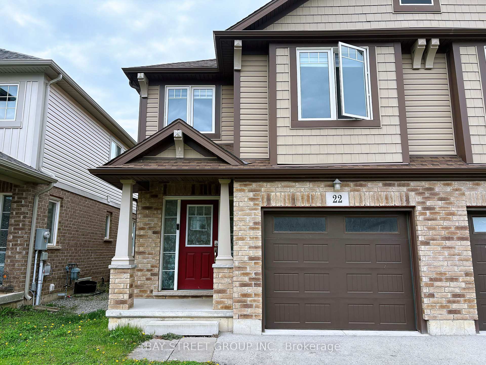 Photo 1 of 22 Elderberry Road, Thorold, Confederation Heights — HOMEH