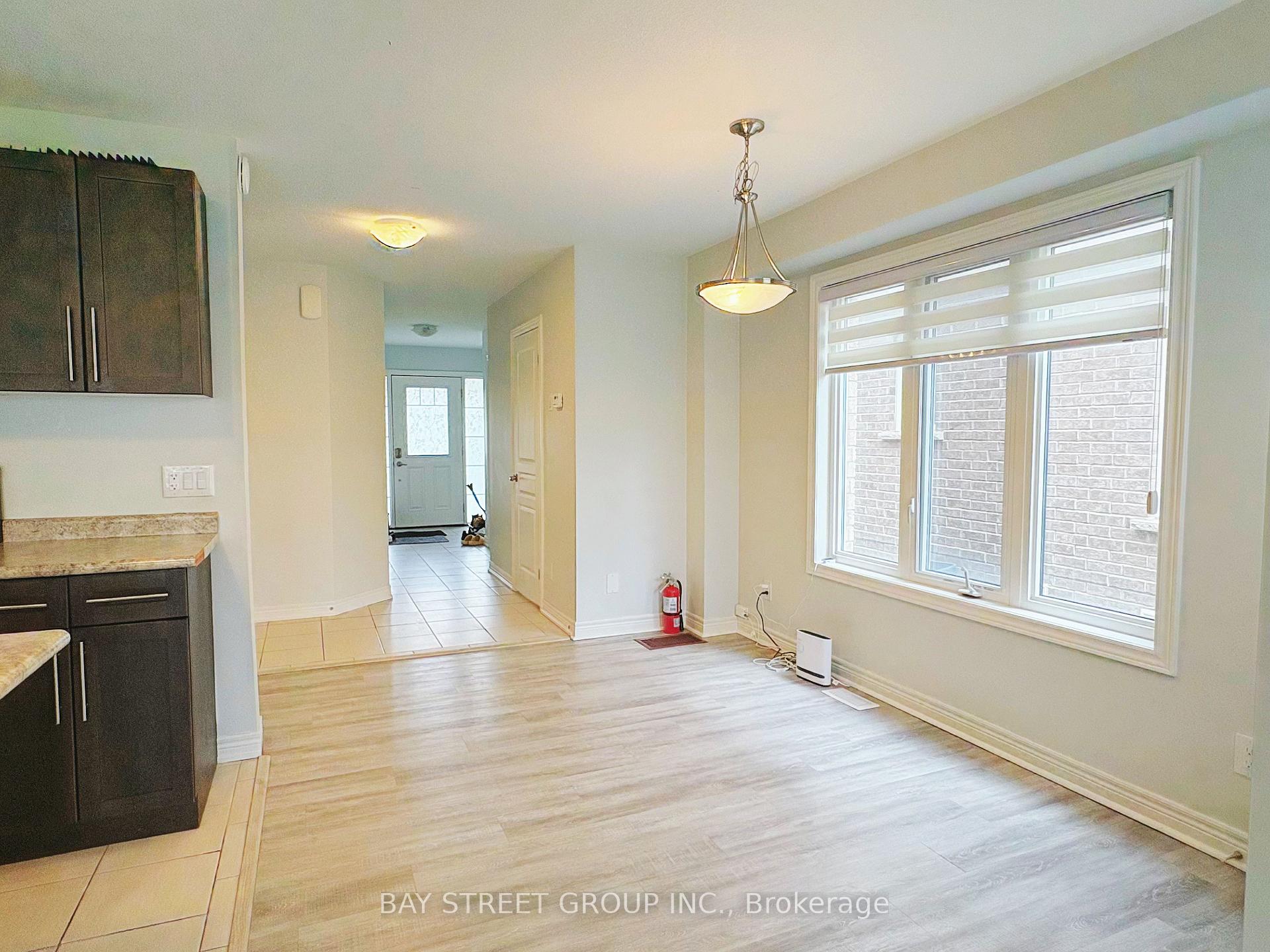 Photo 2 of 22 Elderberry Road, Thorold, Confederation Heights — HOMEH