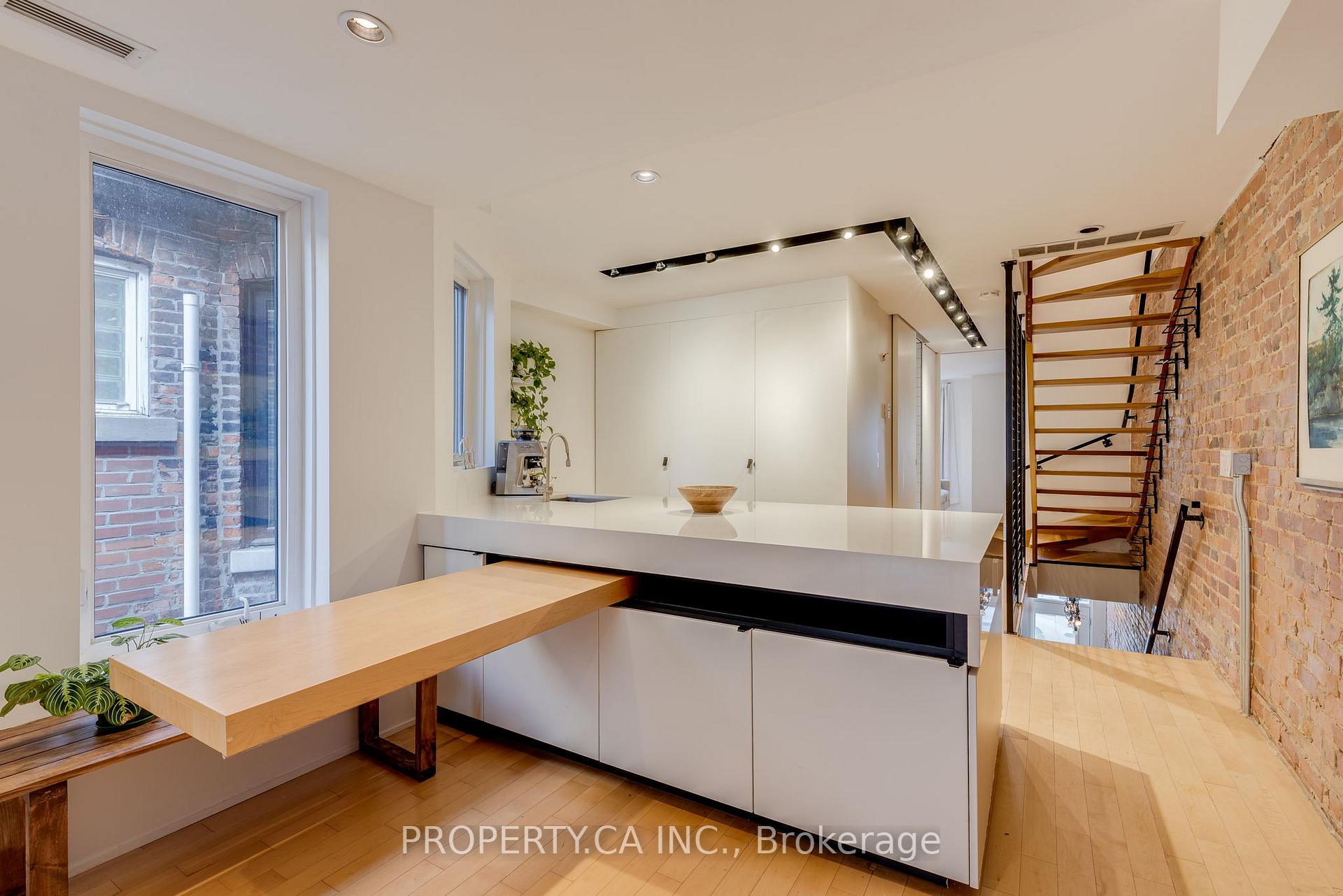 Photo 8 of Unit 1, 64 Dovercourt Road, Toronto, Little Portugal — HOMEH